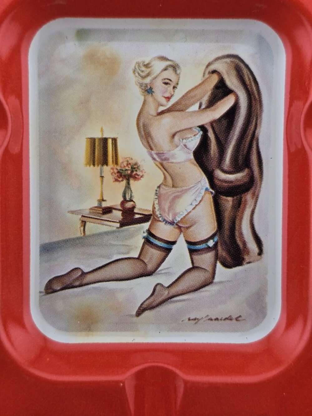 1960s Tin Pin-up Glamour Girl Bar Ashtray, Mid-Century Risque Bridgeport - Picture 3 of 9